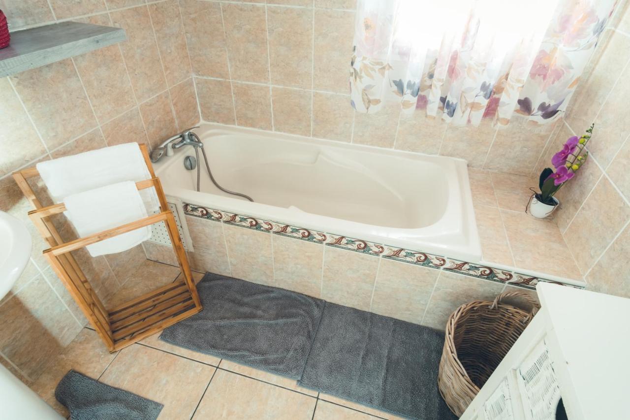 Le Coin D'Azur Appartement Petite Île Buitenkant foto
